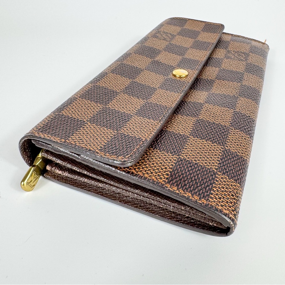 Authentic Louis Vuitton Sarah Wallet Damier Ebene Checkered - Picture 3 of 14